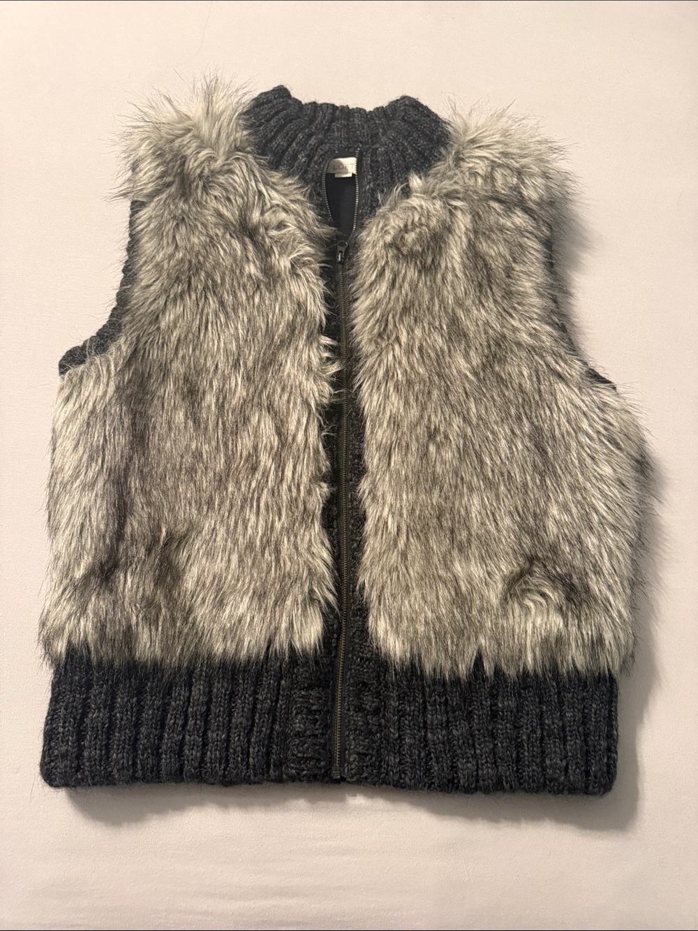 LOFT Women’s Faux Fur Vest in Silver-Gray with Knit Hem